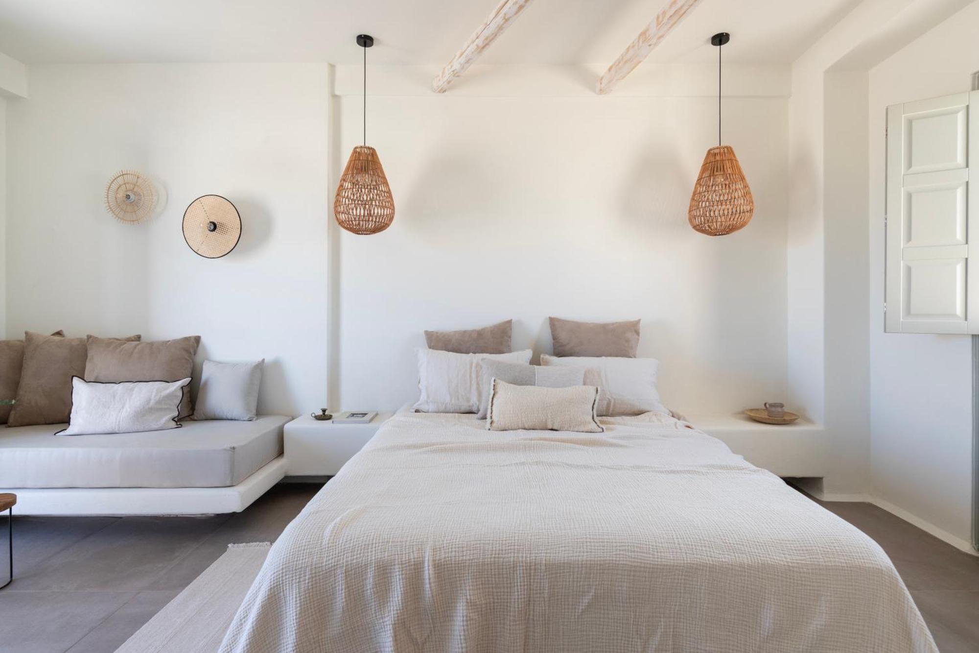 Frescoes Luxury Suites By Kb Hospitality Mesaria Extérieur photo