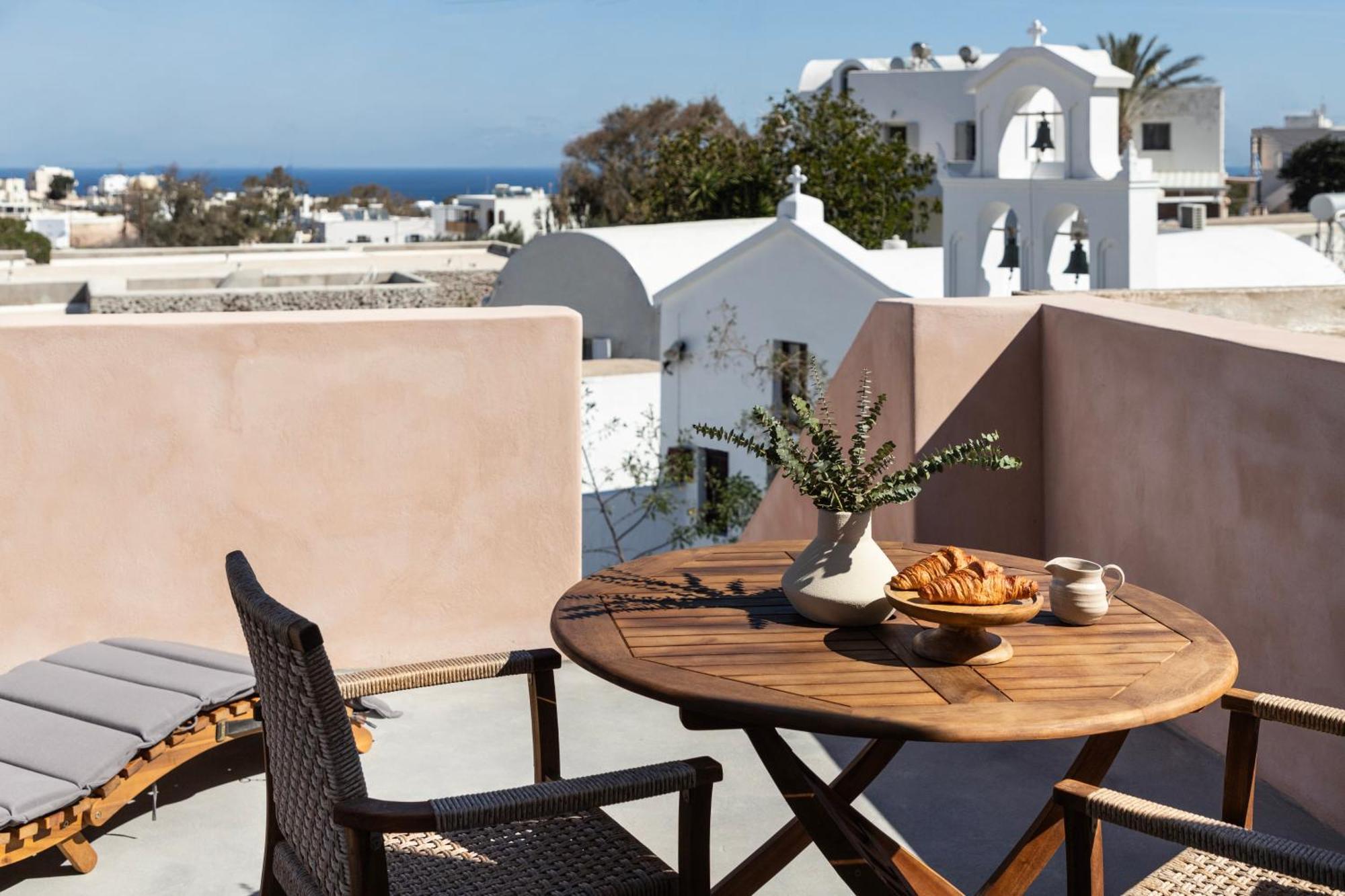 Frescoes Luxury Suites By Kb Hospitality Mesaria Extérieur photo