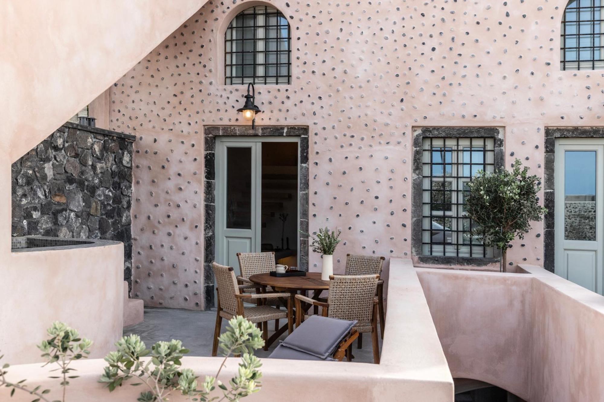 Frescoes Luxury Suites By Kb Hospitality Mesaria Extérieur photo