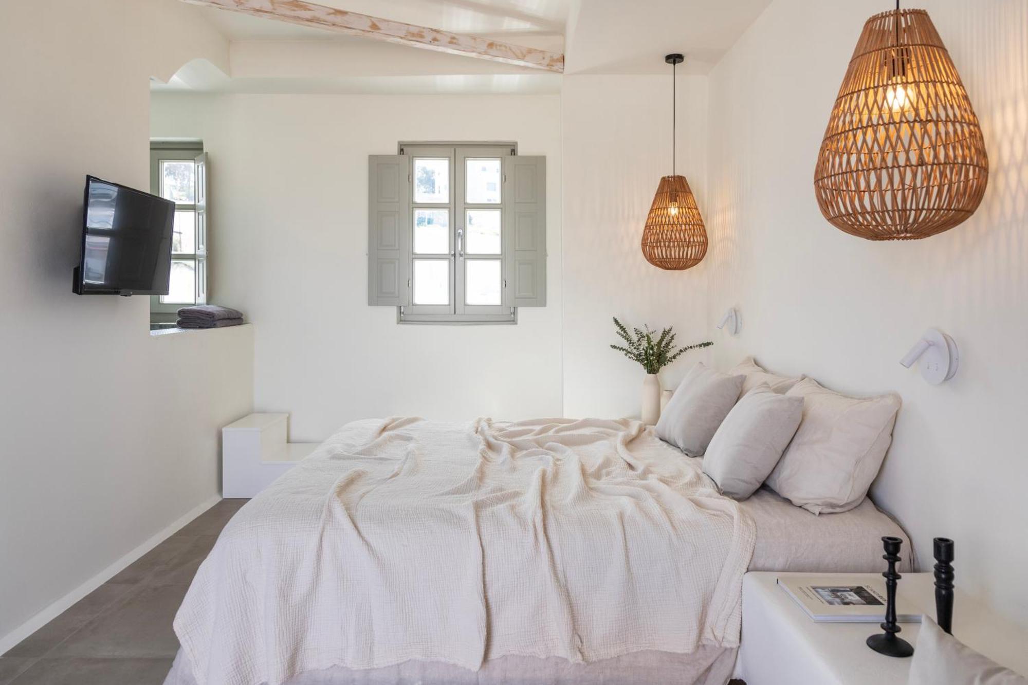 Frescoes Luxury Suites By Kb Hospitality Mesaria Extérieur photo